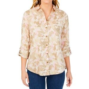 Foxcroft Zoey Abstract Camo Print Non Iron Roll Tab Button Shirt Size 6